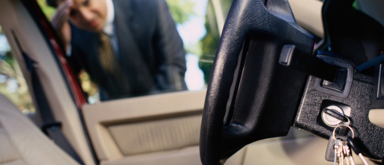 24 hour car locksmith in Pinecrest