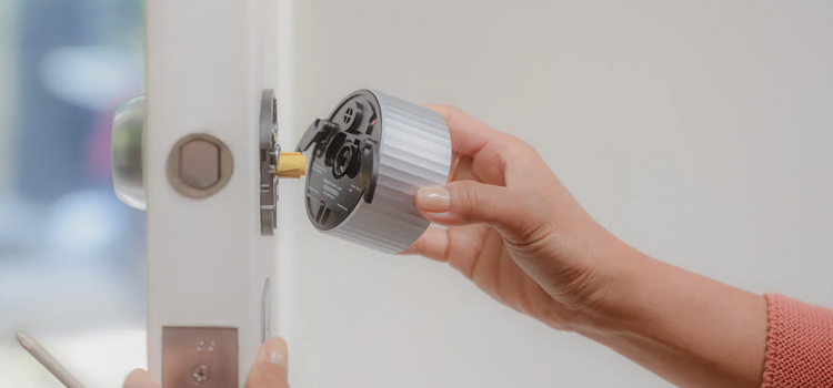 Smart lock replacement Raglan